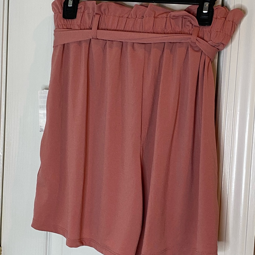 LuLaRoe Ella shorts - Picture 2 of 2